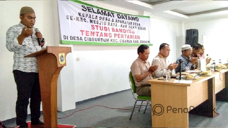 Sekdes Beurandeh Aceh Bacakan Do'a Untuk Desa Cibeureum