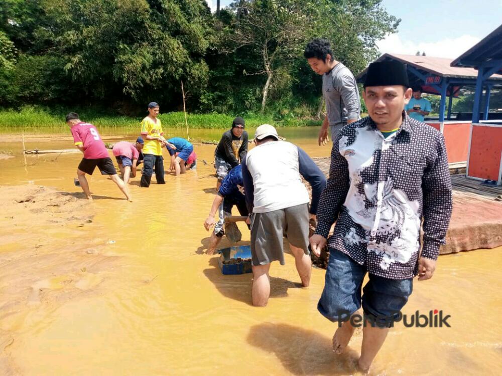 Ketua Karang Taruna Cigombong Soroti Terkait Danau Lido Yang Makin Dangkal.jpg