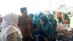 Akhirnya, Ketua PKK Kabupaten Bogor Hadiri Monev di Desa Jambuluwuk Ciawi
