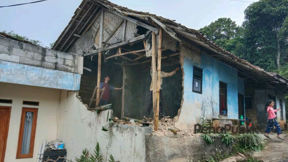 52 Rumah Terdampak Gempa Pemdes Bojongmurni Ciawi Ajukan Bantuan Rehab Rumah Warga 1.jpg