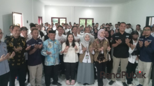 Usai Dilantik Bersama 119 KPPS Desa Citeko, Nurlela dan Hanny Berbagi Cerita