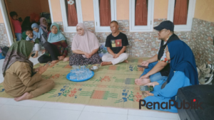 Pendamping Rehabilitasi Sosial Kunjungi Warga Terdampak Bencana Tugu Selatan