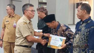 Harumkan Nama Desa Sukajaya Tamansari, Awawit Raih Juara 2 RT Teladan