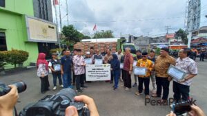 Pj Bupati Bogor Hadiri Penyerahan Bantuan Semen PT SBI dan Indocement di Kecamatan Cisarua